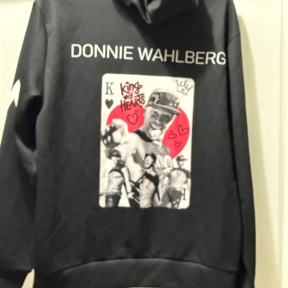Donnie Wahlberg Black Graphic Zip-Up - Picture 5 of 7